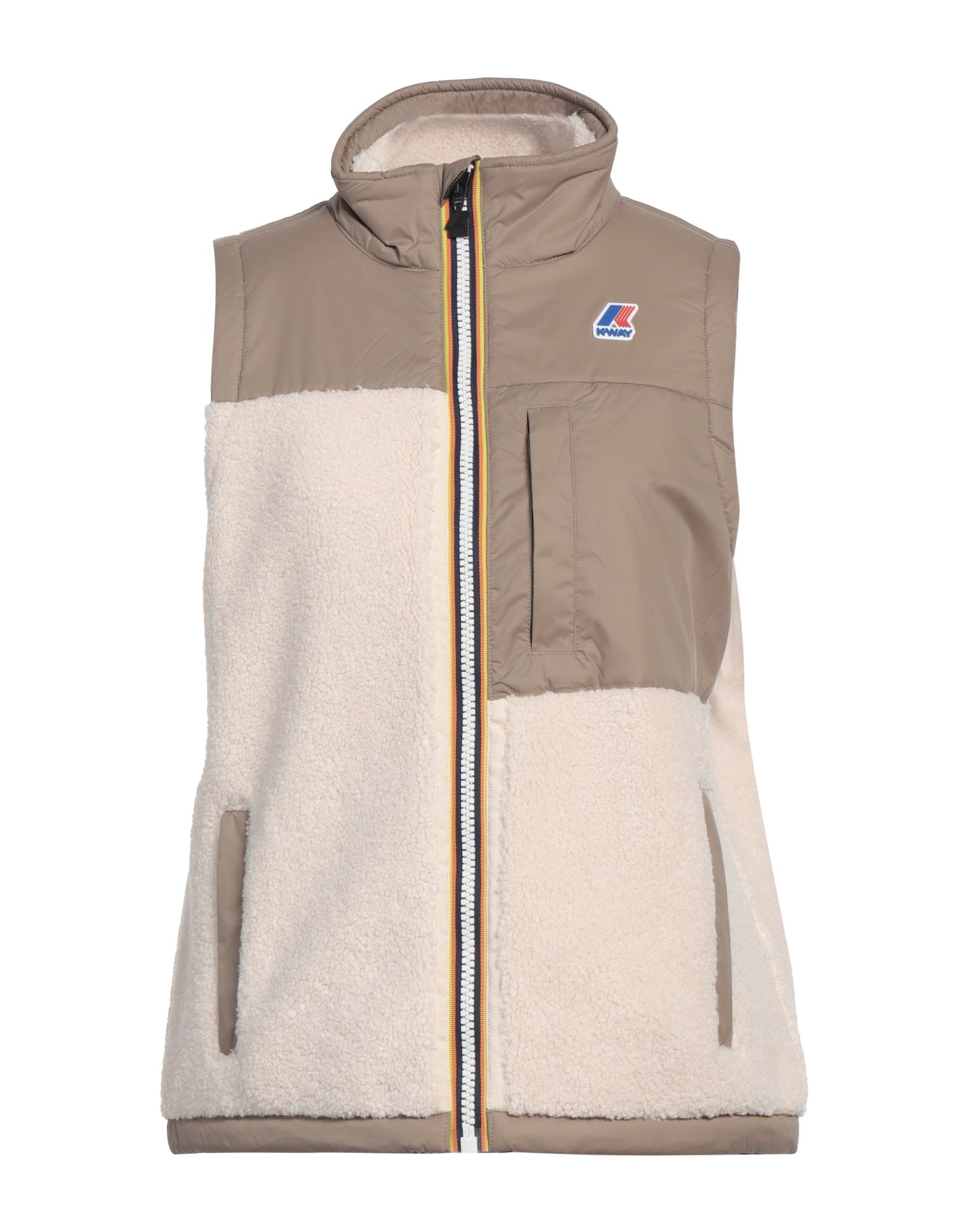 테크니컬 패브릭, 셰르파 원단, 브랜드 로고, 투톤 패턴, 터틀넥, 싱글브레스티드, 슬리브리스, 안감없음, 지퍼 여밈, 멀티 포켓, 세탁기로 세탁, 표백 금지, 건조기 사용불가. 이미지