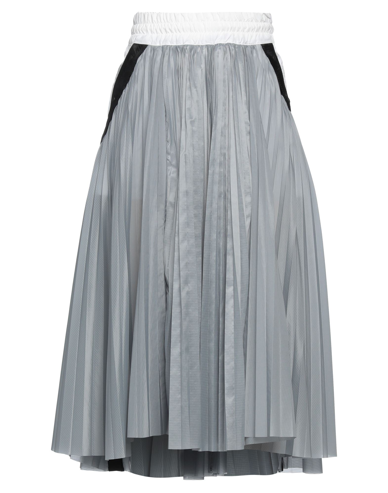 테크니컬 패브릭, 사이드 스트라이프, 브랜드 로고, 멀티컬러 패턴, 언더팬츠 내장, 드로스트링, 멀티 포켓, 플리세 스타일. 이미지