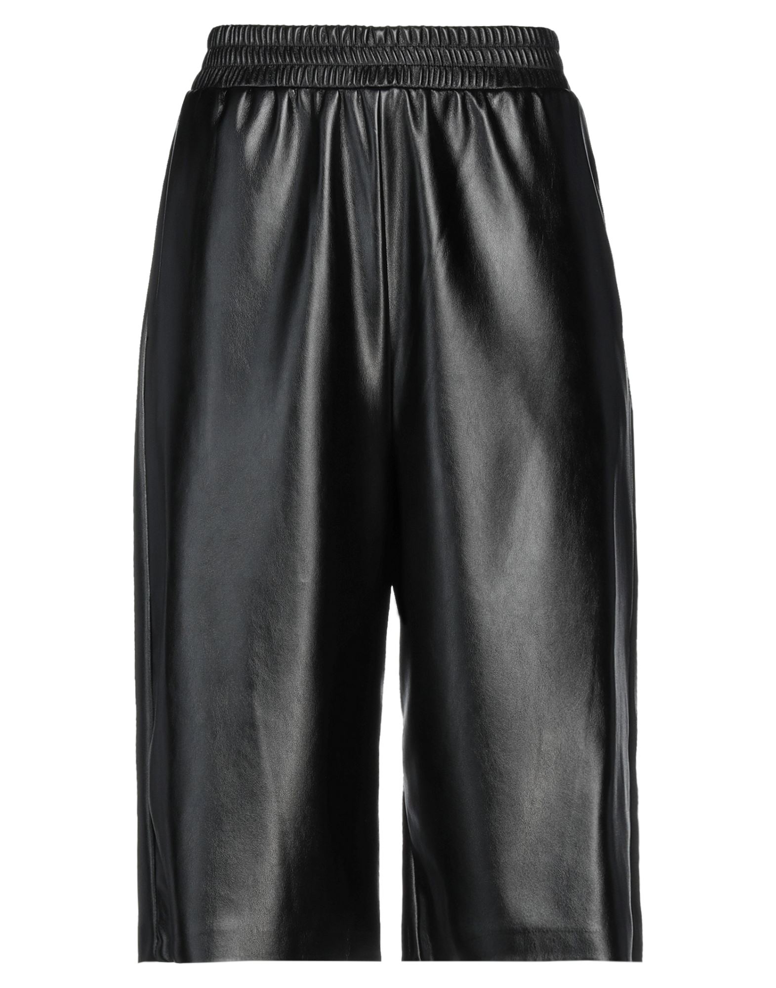 인조가죽, 장식 부착 없음, 솔리드 컬러, 하이 웨이스트, 엘라스틱 웨이스트라인, 레귤러 핏, 멀티 포켓, 손세탁, 표백 금지, 건조기 사용불가, 다림질 금지, 버뮤다 쇼츠. 이미지