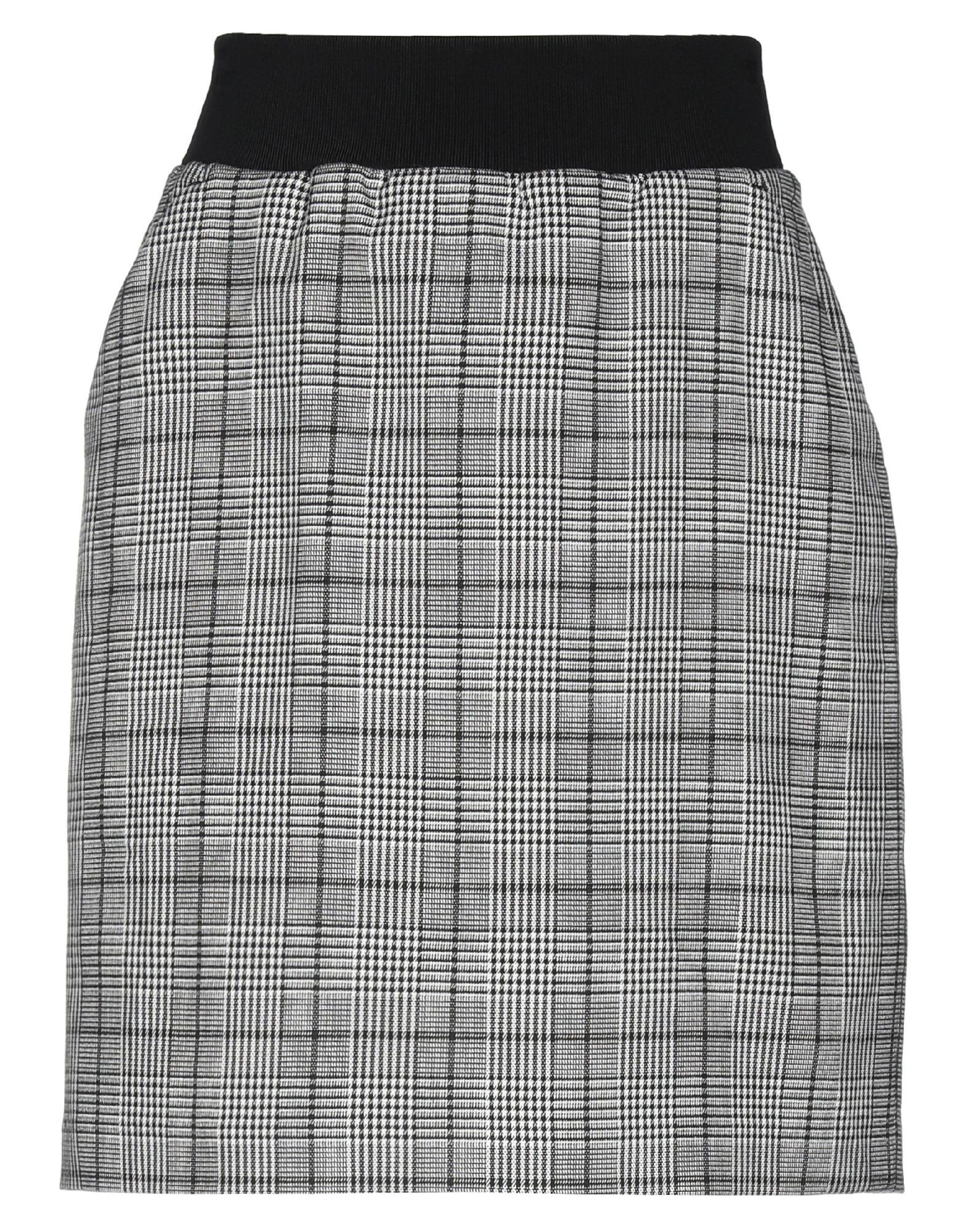 플레어 스커트, 플란넬, 프린스 오브 웨일스, 장식 부착 없음, 엘라스틱 웨이스트라인, 안감있음, 지퍼 여밈, 멀티 포켓, 스트레치. 이미지