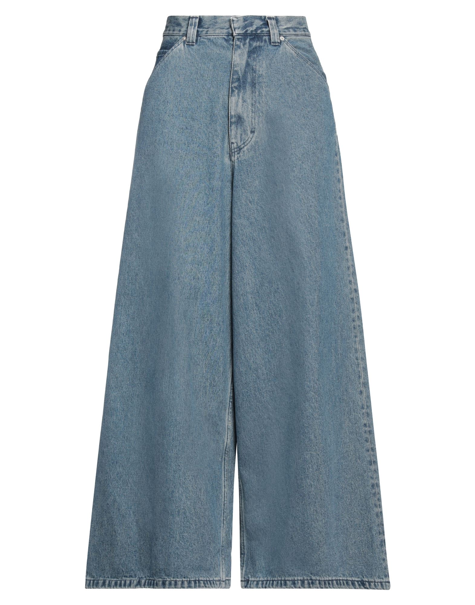 데님, 브랜드 로고, 솔리드 컬러, 라이트 워싱, 하이 웨이스트, 레귤러 핏, 지퍼 여밈, 버튼 여밈, 멀티 포켓, 세탁기 세탁 또는 드라이클리닝, 표백 금지, 건조기 사용불가, 와이드 레그 진. 이미지