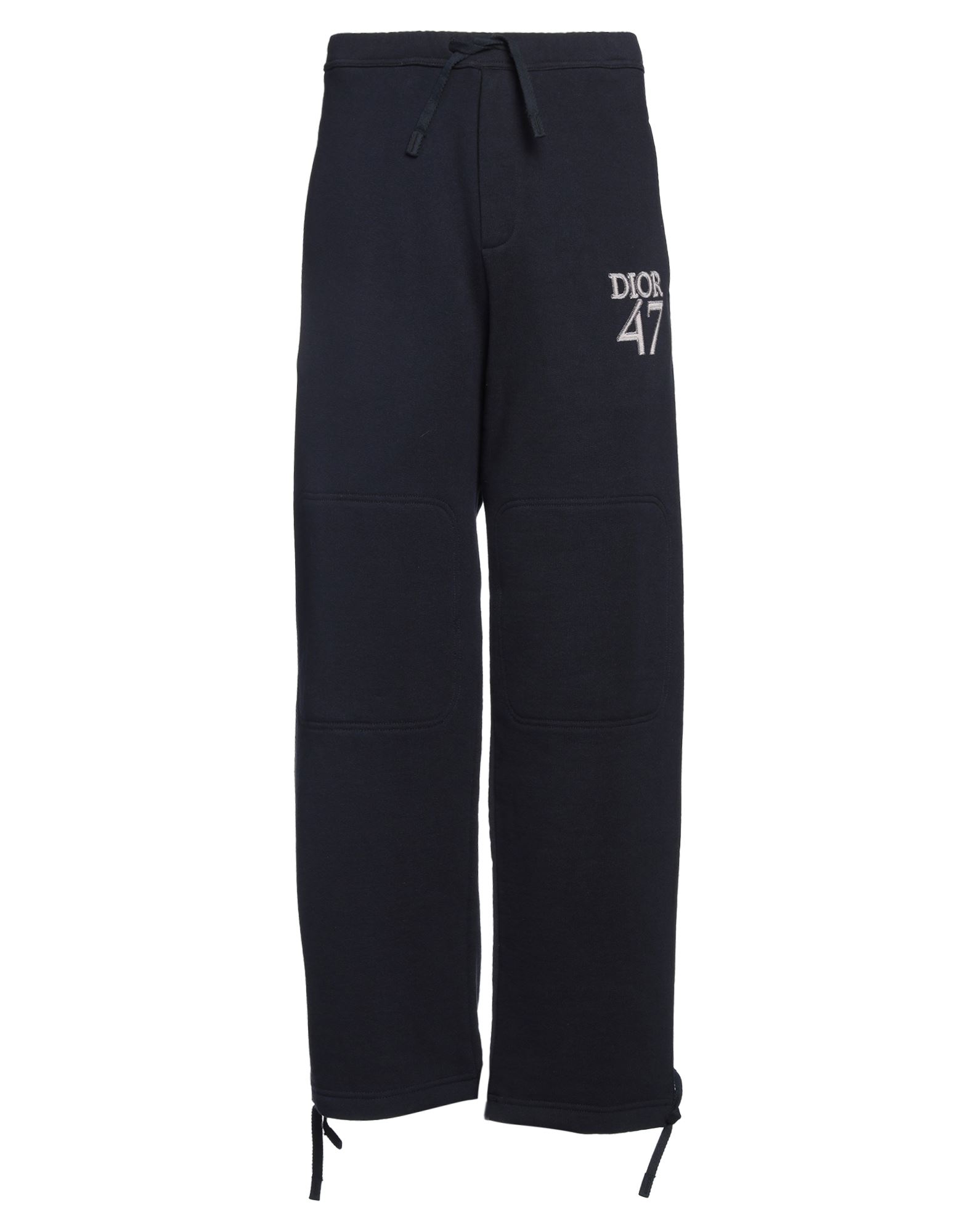 캐주얼 팬츠, 플리스, 장식 디테일 솔리드 컬러, 자수 로고 장식, 하이 웨이스트, 스트레이트 레그, 컴포트 핏, 드로스트링 여밈, 드로스트링 헴라인, 멀티 포켓, 세탁기 세탁 또는 드라이클리닝, 표백 금지, 건조기 사용불가. 이미지