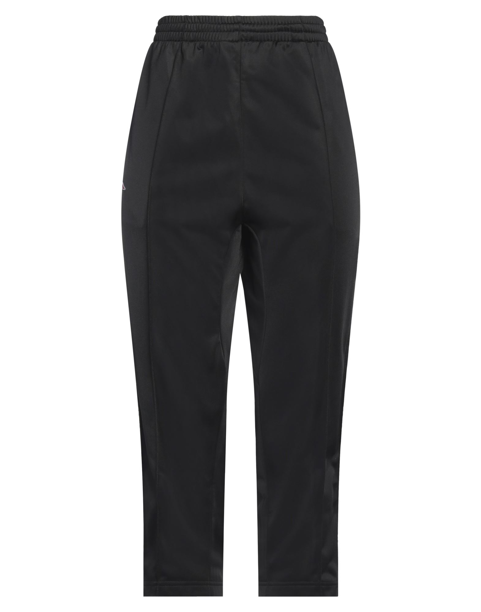 트랙 팬츠, 저지, 사이드 스트라이프, 브랜드 로고, 장식 디테일 솔리드 컬러, 하이 웨이스트, 레귤러 핏, 멀티 포켓, 세탁기로 세탁, 표백 금지, 건조기 사용불가. 이미지