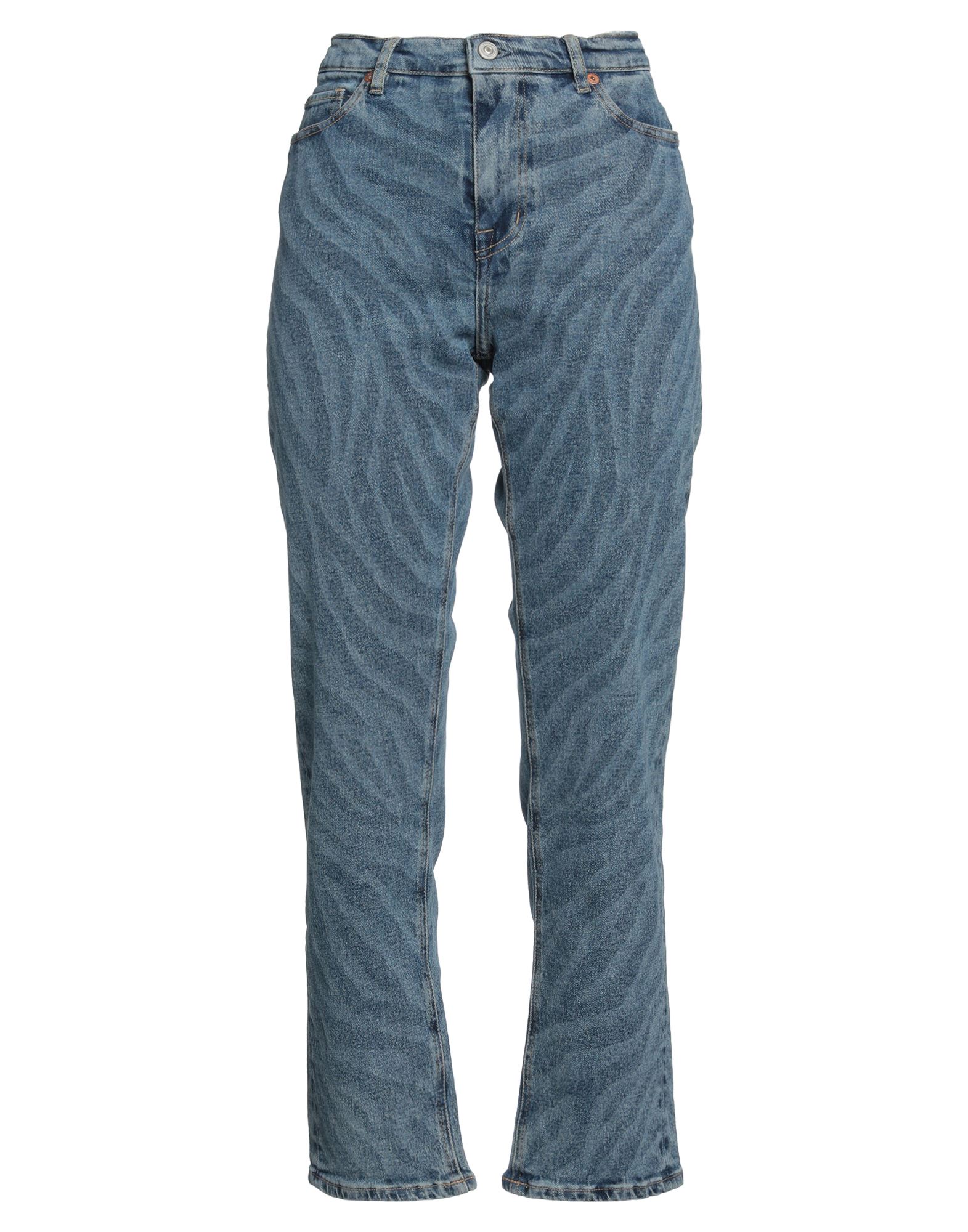 테이퍼드 진, 데님, 바랜 효과, 솔리드 컬러, 브랜드 로고, 미디엄 워싱, 노멀 웨이스트, 레귤러 핏, 1 버튼, 지퍼 여밈, 멀티 포켓, 세탁기 세탁 또는 드라이클리닝, 표백 금지, 건조기 사용불가. 이미지