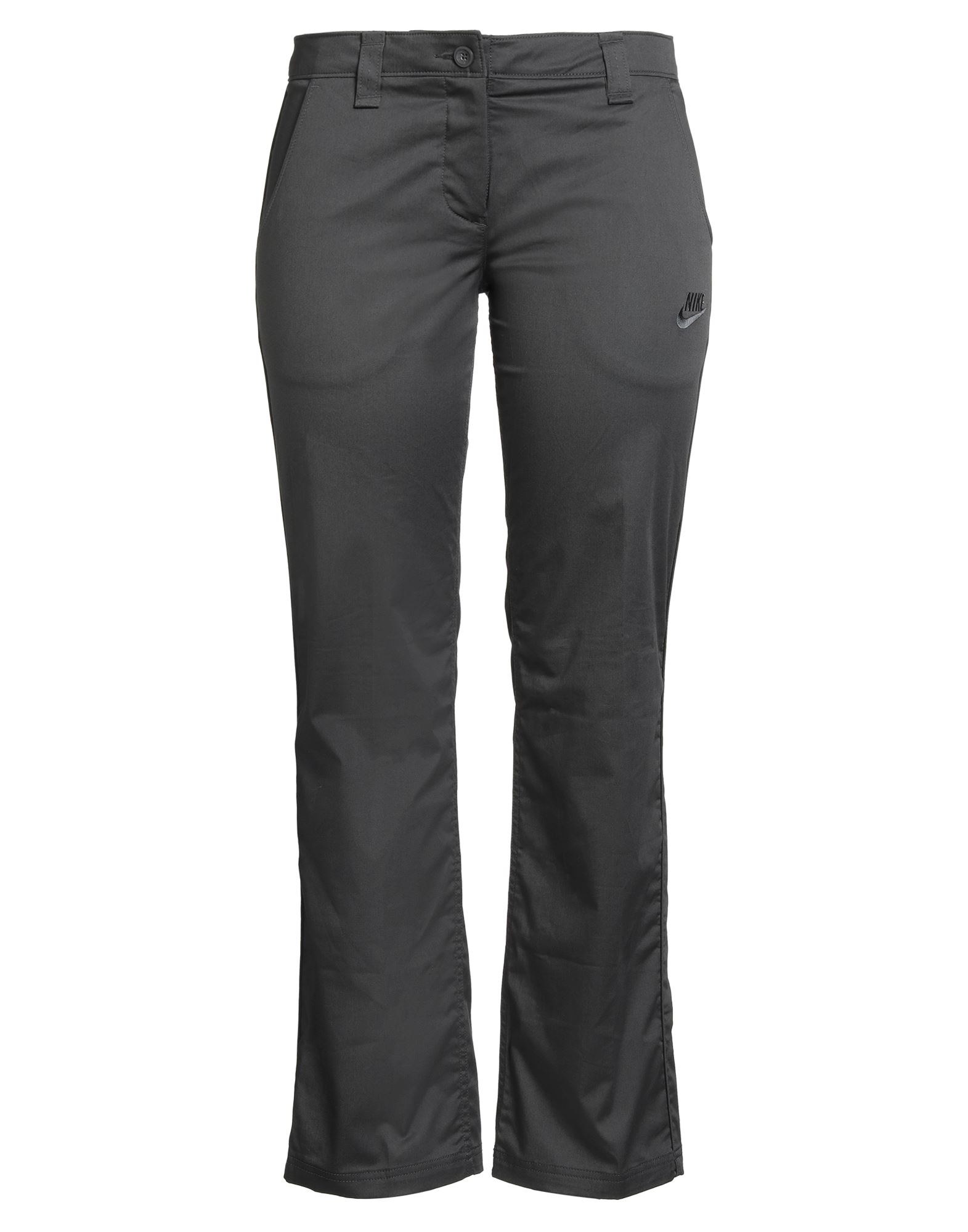 스트레이트 레그 팬츠, 개버딘, 스트레치 패브릭, 솔리드 컬러, 자수 로고 장식, 하이 웨이스트, 레귤러 핏, 지퍼 여밈, 1 버튼, 슬릿 포켓, 플랩 포켓, 세탁기로 세탁, 표백 금지, 건조기 사용가능. 이미지