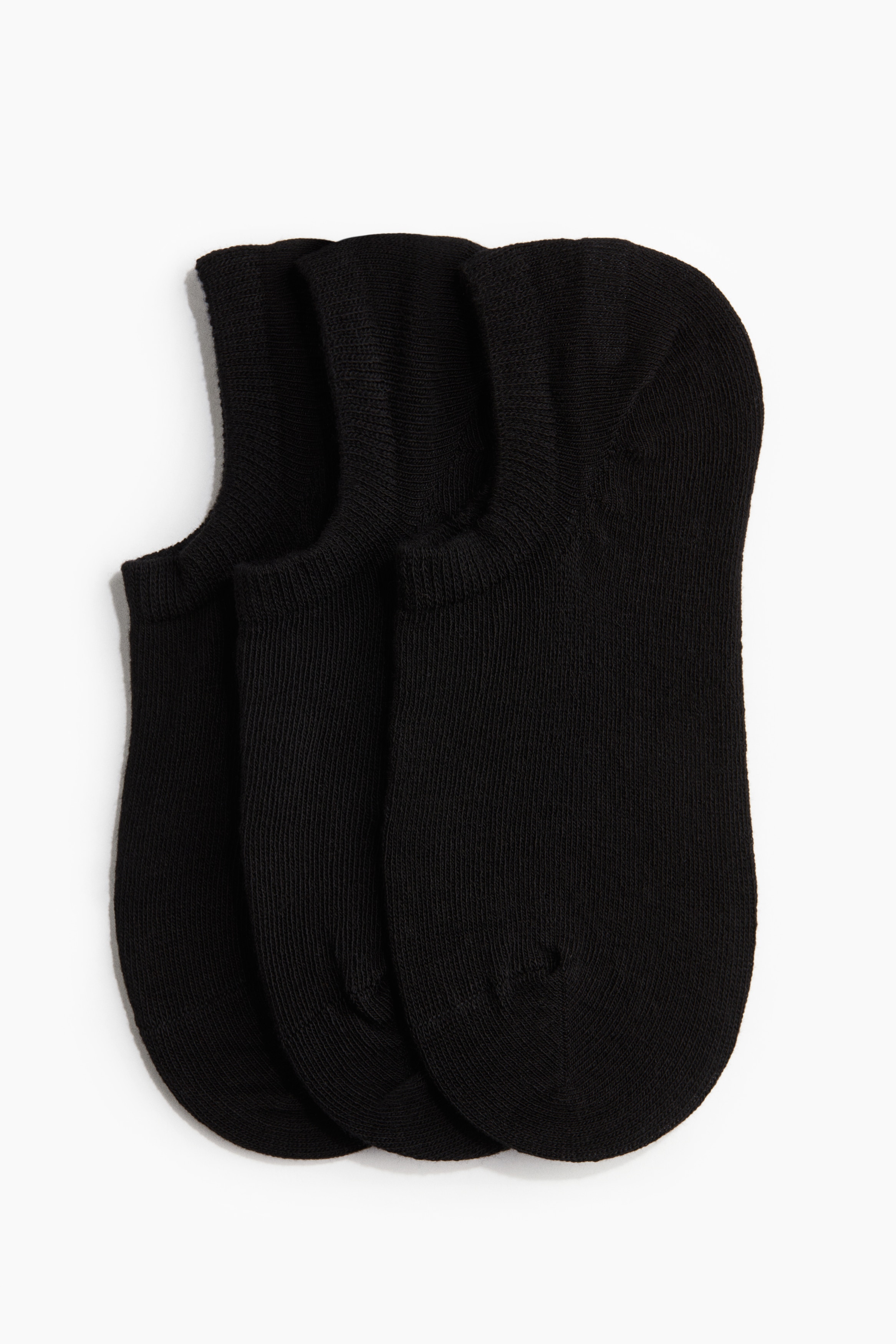 파인니트 소재의 풋커버 세트. 뒤꿈치 부분에 위치를 고정하는 실리콘이 내장됨. 이미지