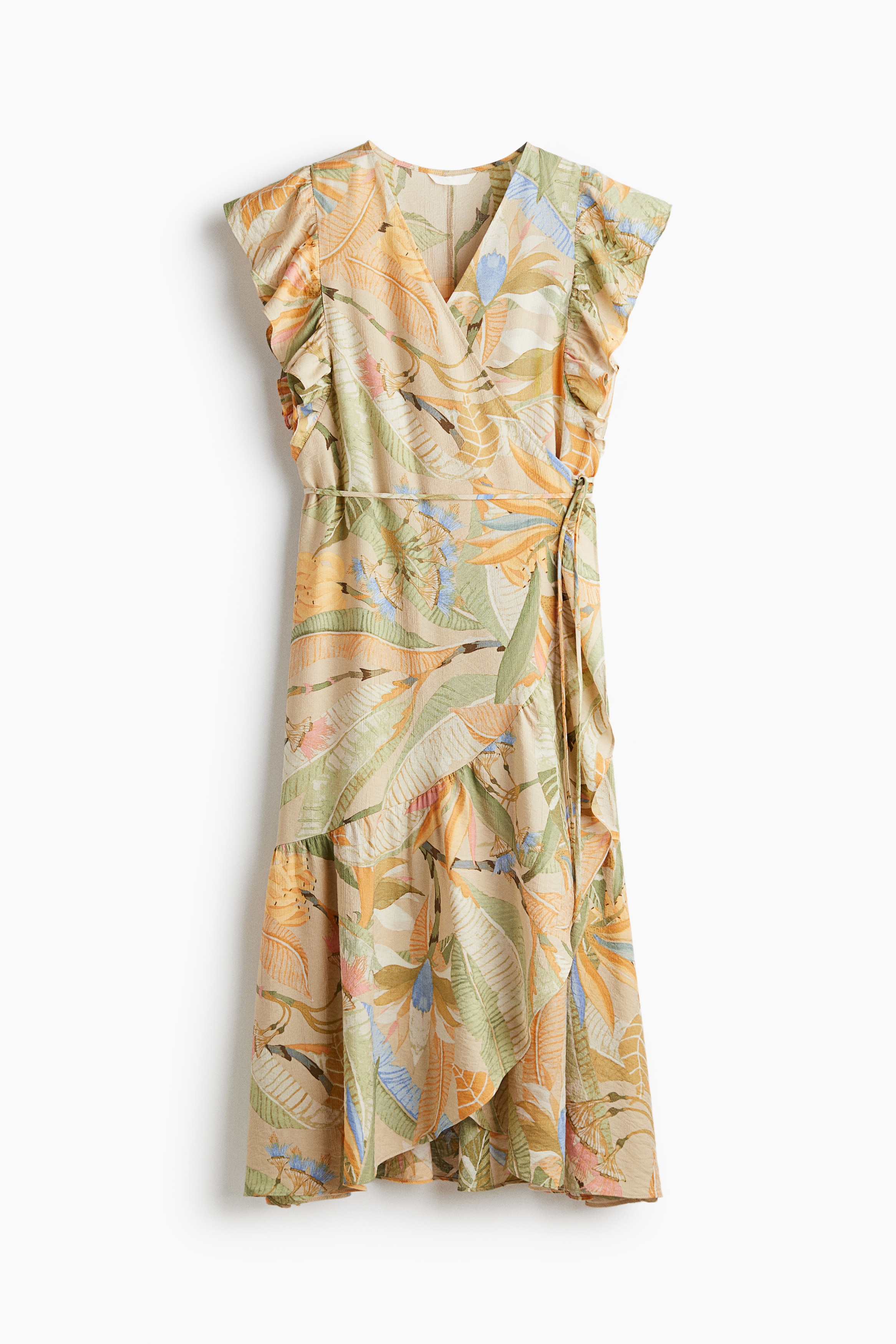 프린트 패턴이 있는 크링클 소재의 미디 드레스. 깊게 파인 V넥. 한쪽 옆면 내부의 끈을 묶고 허리에 가는 끈을 두르는 랩스타일. 버터플라이 소매. 플라운스로 장식된 하단. 안감 생략. 이미지1