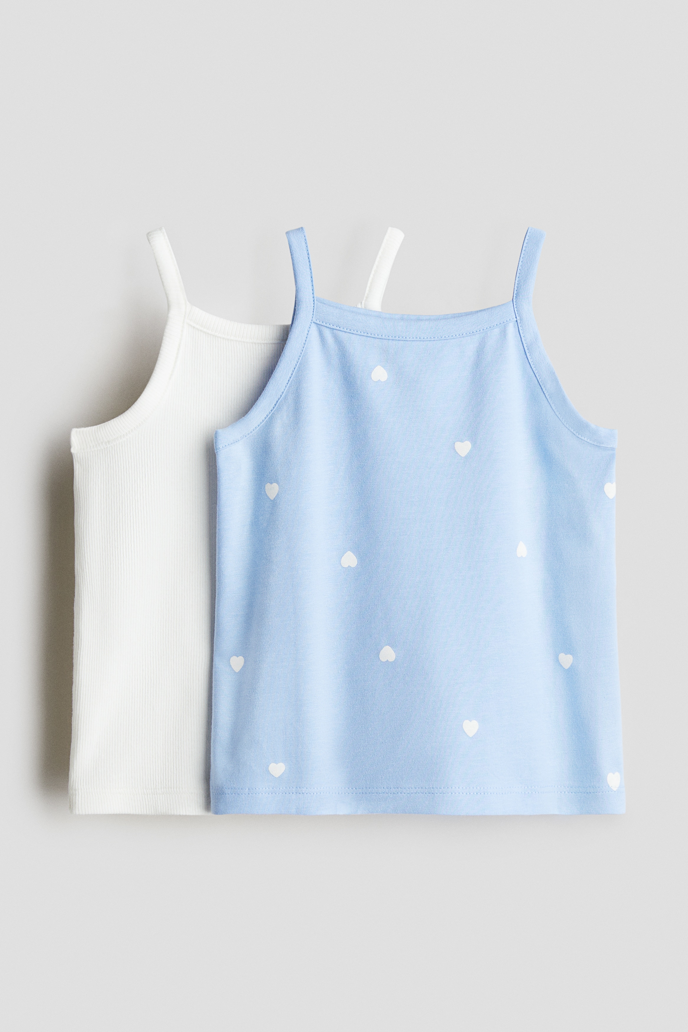 부드러운 코튼 저지 소재의 스퀘어넥 탑 세트. 가느다란 어깨 스트랩. 이미지