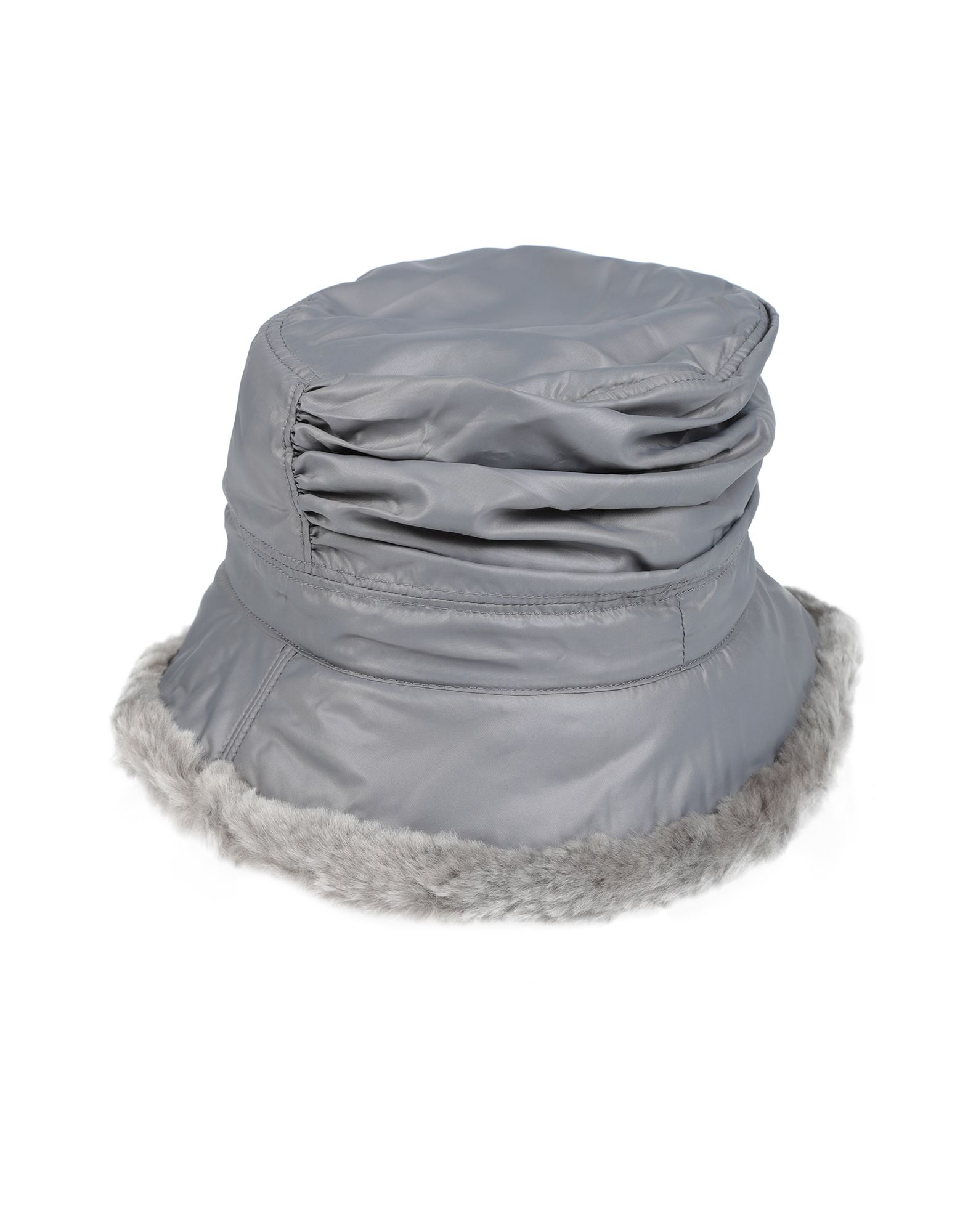 동물성 비섬유 자재 함유, 테크니컬 패브릭, 로고, 솔리드 컬러, 내부 털소재. 이미지