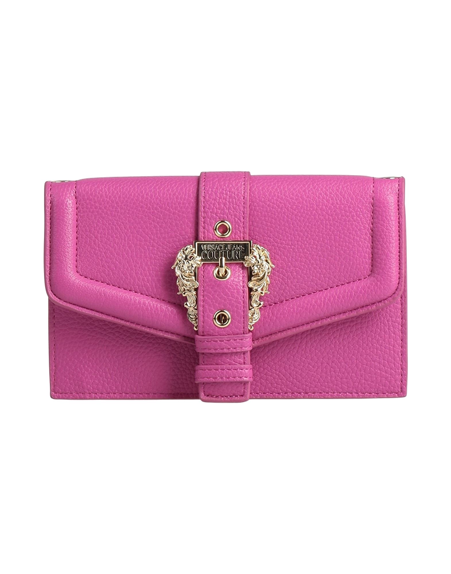 클러치, 인조가죽, 장식 디테일 솔리드 컬러, 버클, 브랜드 로고, 마그네틱 클로져, 안감있음, 카드 수납공간, 탈착가능 숄더 스트랩, 스몰 스타일, 파티나 이벤트에 화려함을 더해주는 디자인. 이미지