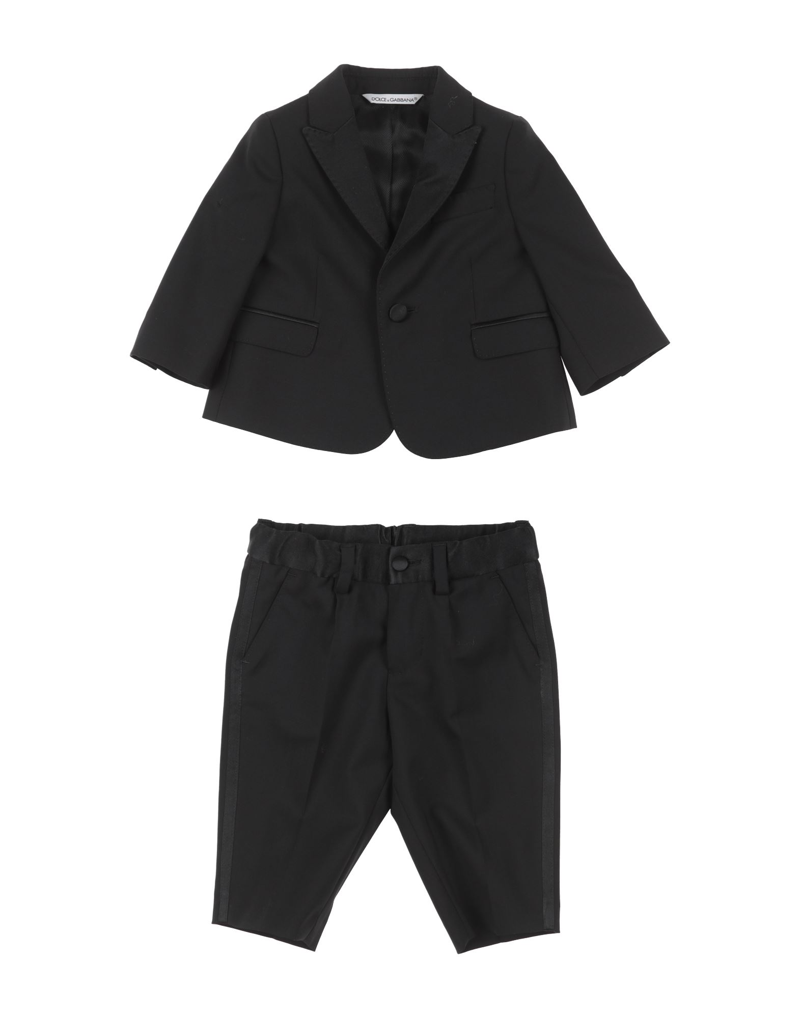 새틴, 울 보일, 장식 부착 없음, 솔리드 컬러, 라펠, 싱글브레스티드, 쇼트 슬리브, 안감있음, 버튼 여밈, 멀티 포켓, 플랩 포켓, 물세탁 불가, 드라이클리닝 가능, 표백 금지, 건조기 사용불가, 최대 110degreec 다림질, 싱글브레스티드 자켓. 이미지