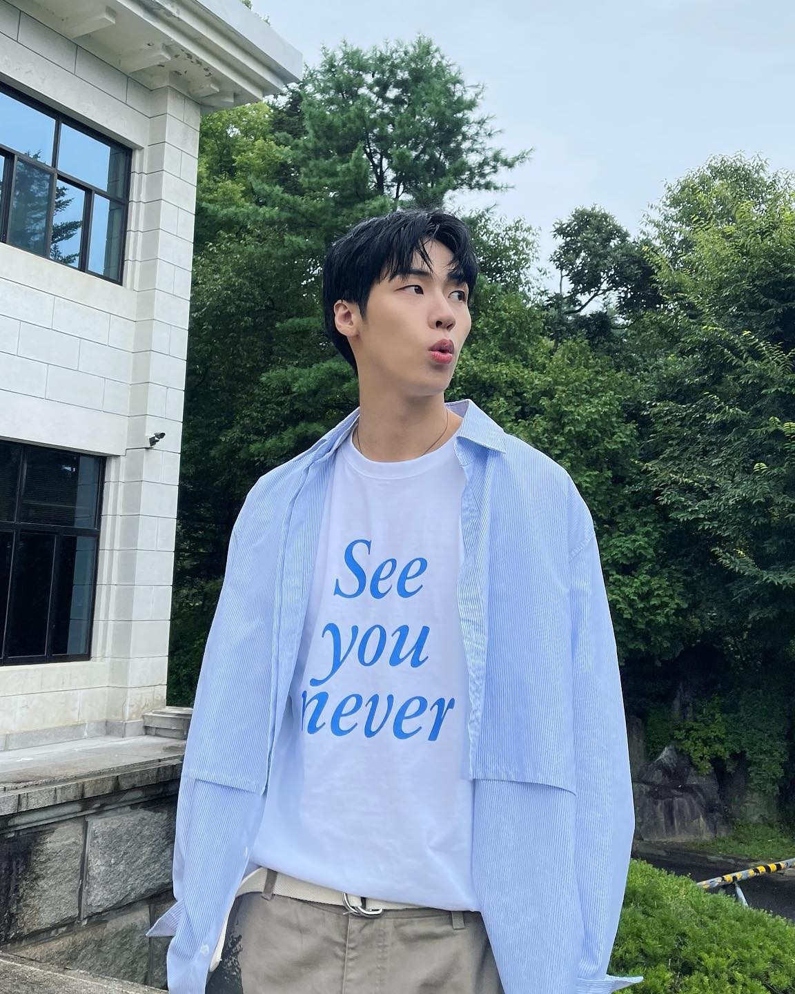 시원하게🏄‍♂️블루 스트라이프 셔츠 이미지5