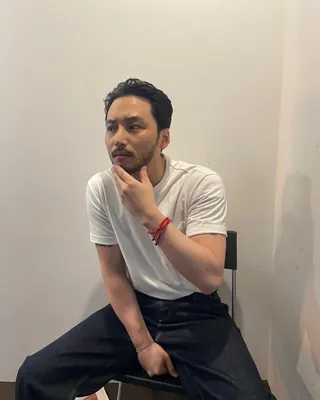 오늘은 요한이형 생일🎂🥳
괜히 수염 기르고 싶어지네..🧔♂️ 이미지