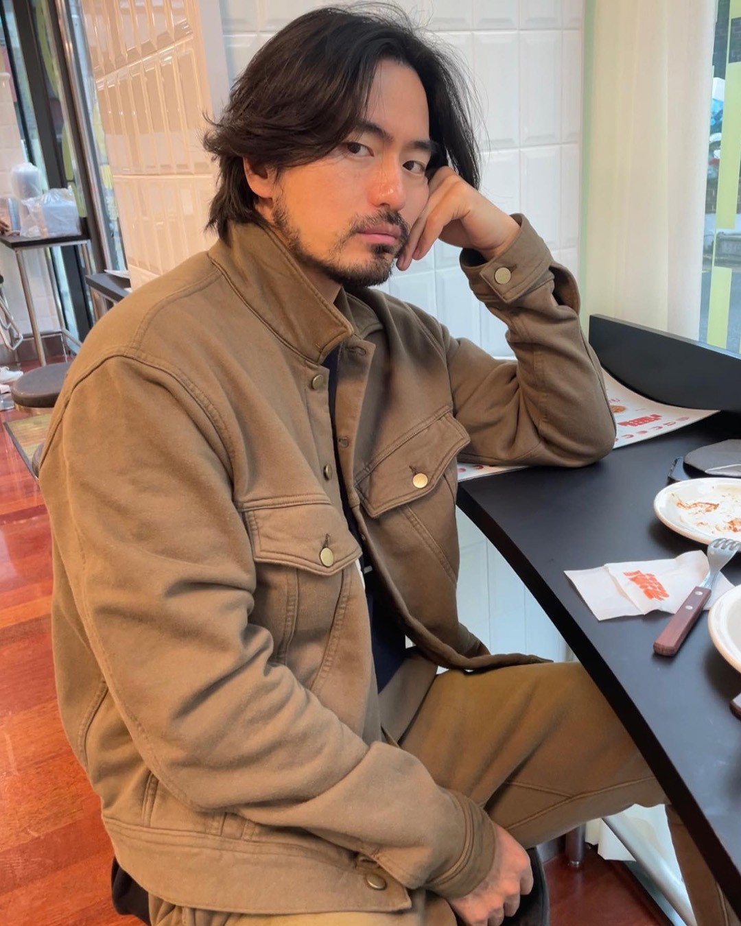 수염기르자🧔🏻아냐 기르지 말자..🥸⁠ 이미지