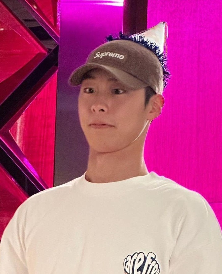 손이 자주 가는 슈프림 캠프캡🧢🛹⁠ 이미지
