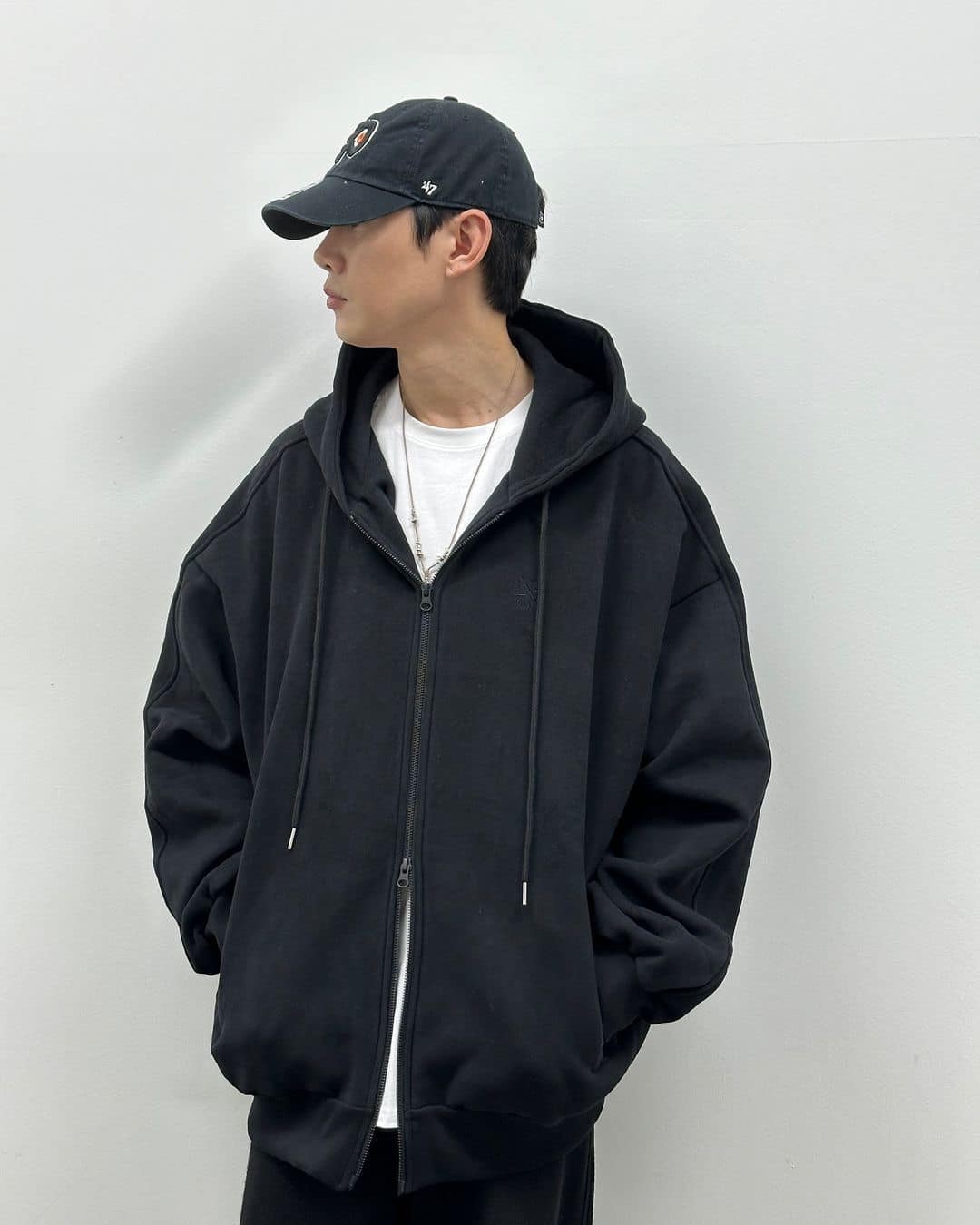 낮이든 밤이든 후드집업👻⁠ 이미지"