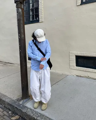 블루셔츠 전성기 왔다👔⁠ 이미지