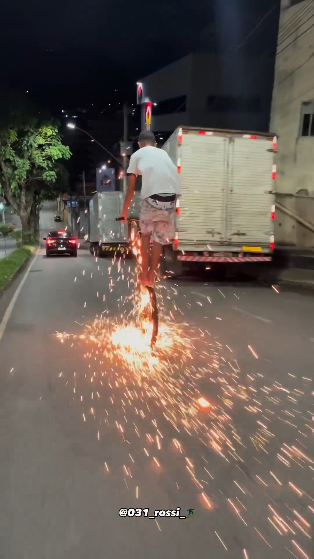 자전거로 만나는 고스트라이더💀🔥 이미지