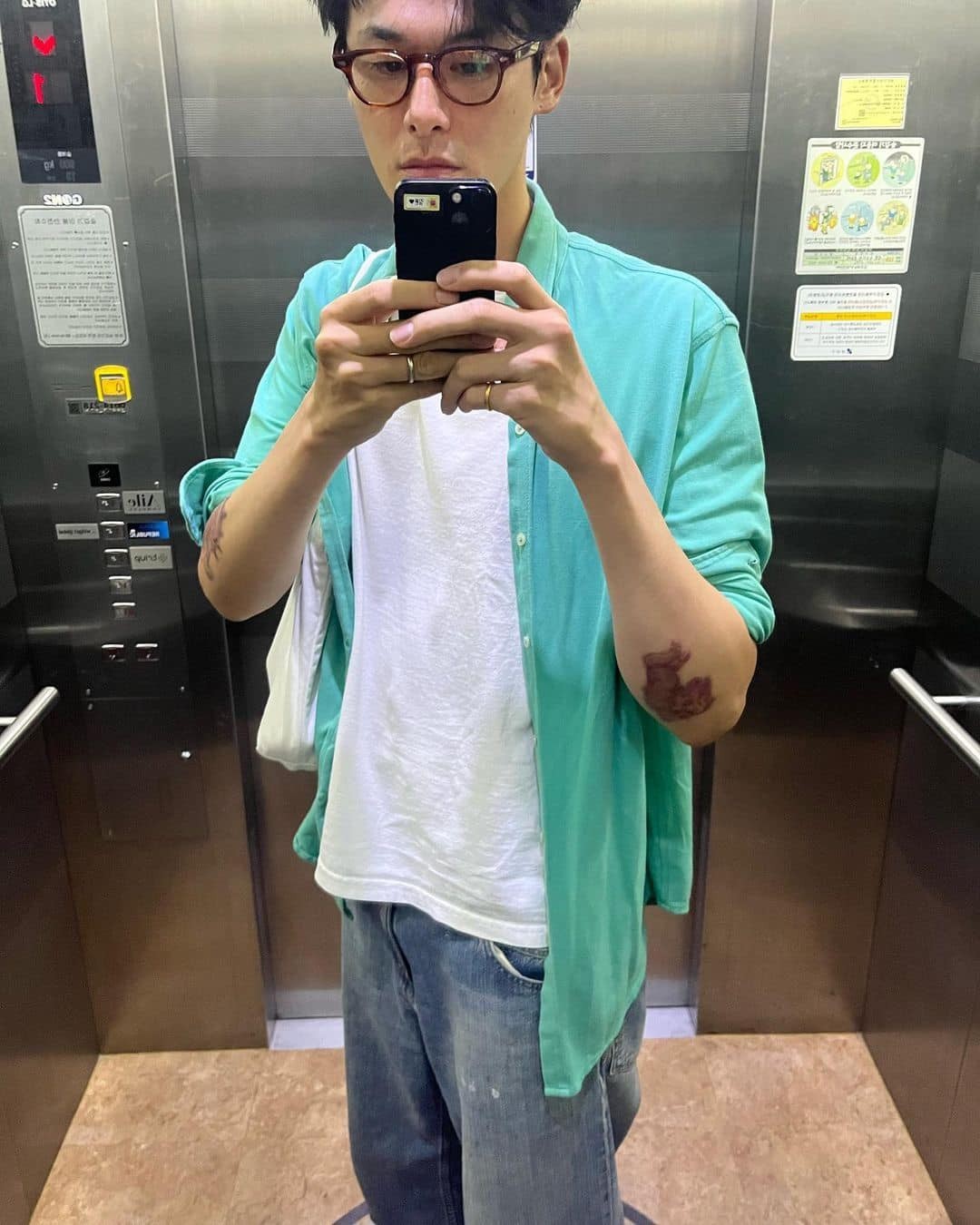 셔츠는 오픈하고 입는 맛👔⁠ 이미지8
