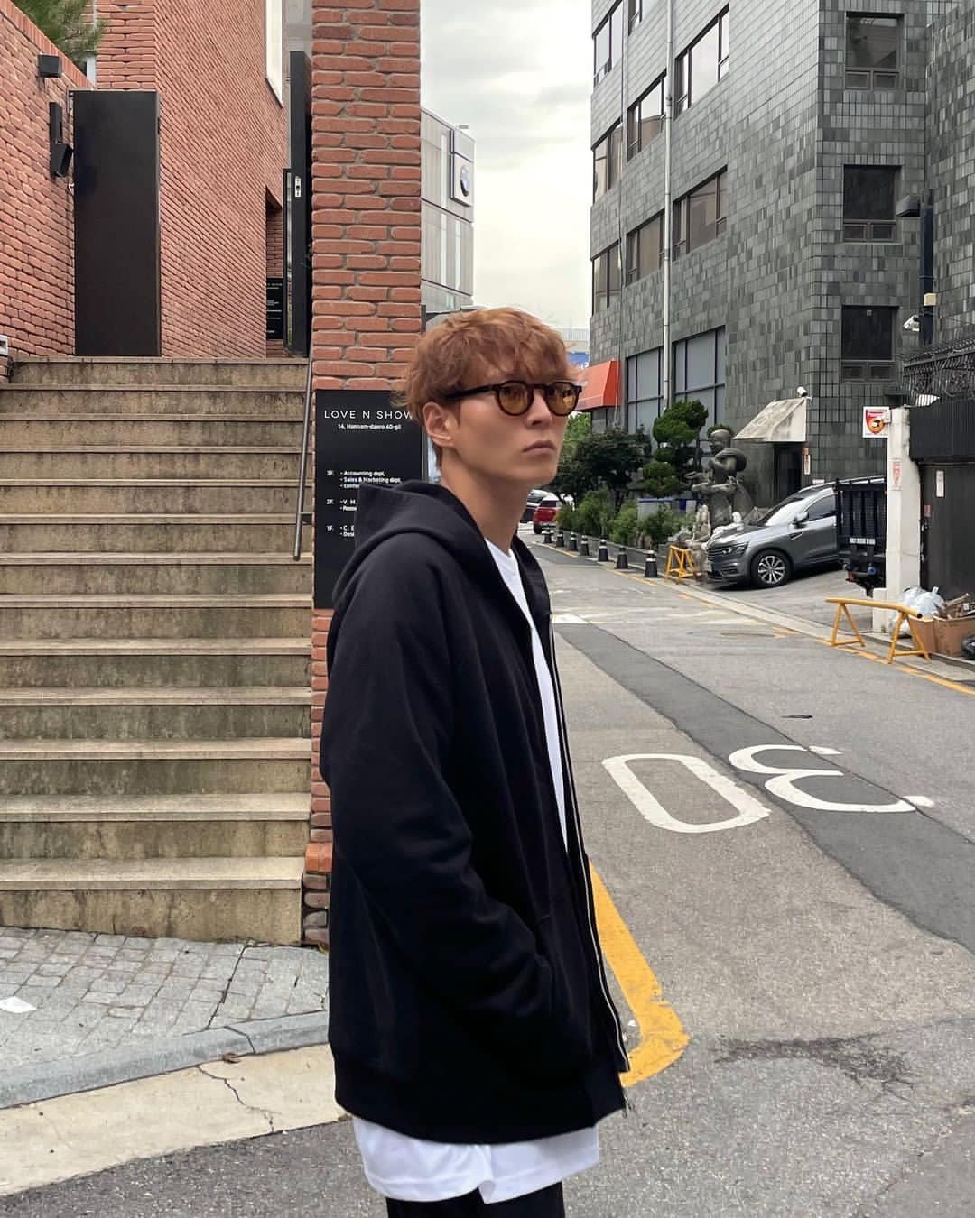 낮이든 밤이든 후드집업👻⁠ 이미지