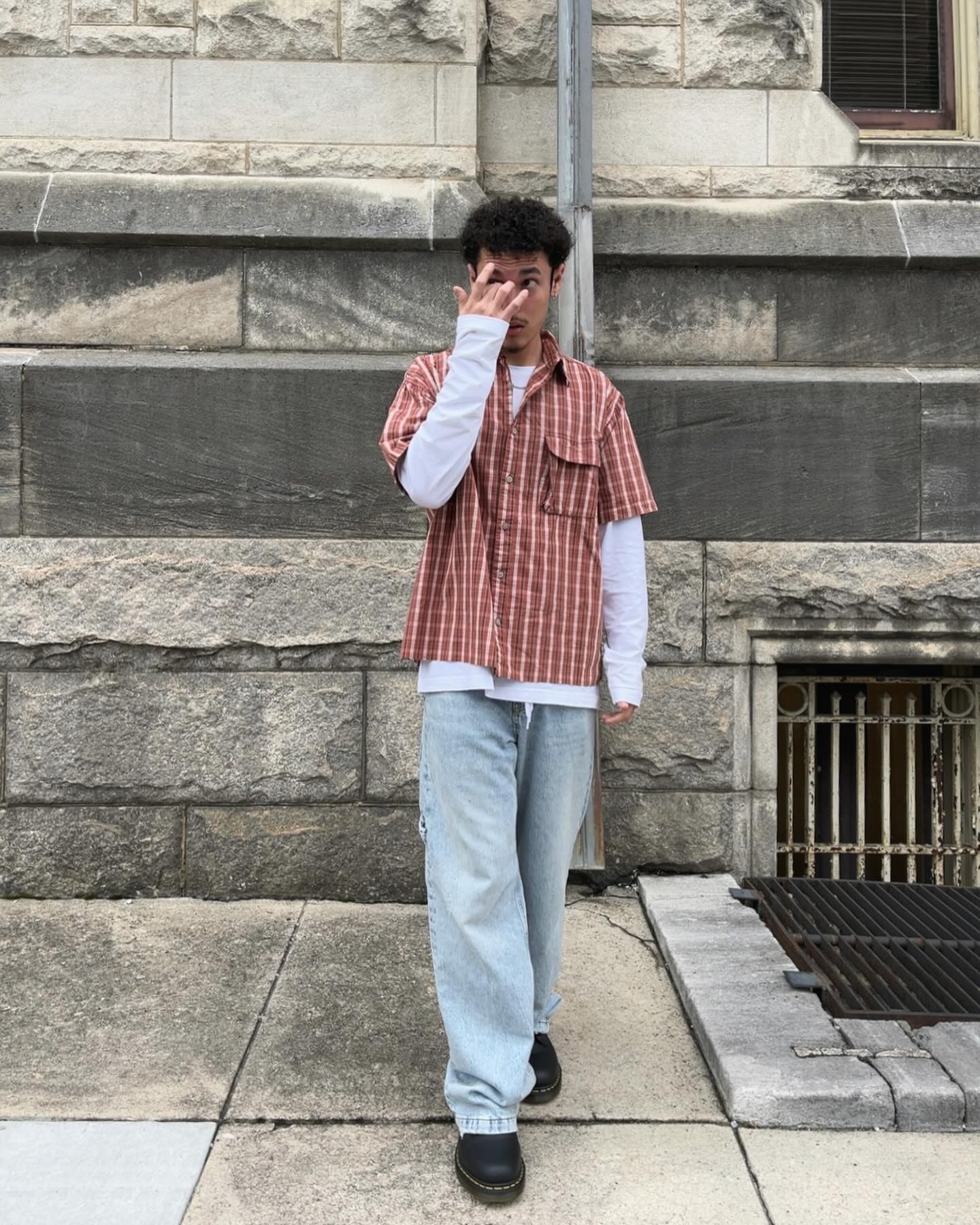 반팔 셔츠 안에 긴팔티...메모📝⁠ 이미지6