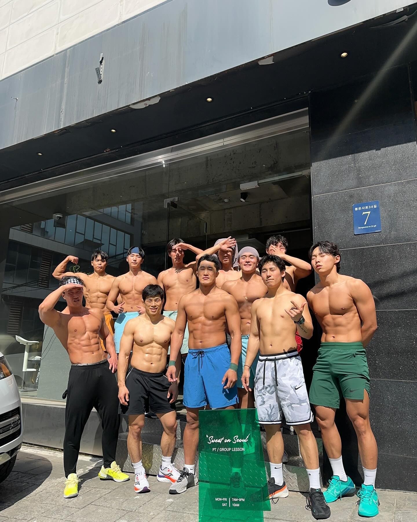 진짜 운동자극은 이 형들💪🔥 이미지