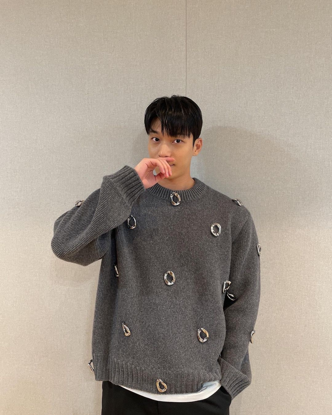 캐주얼하게 그레이니트👽⁠ 이미지