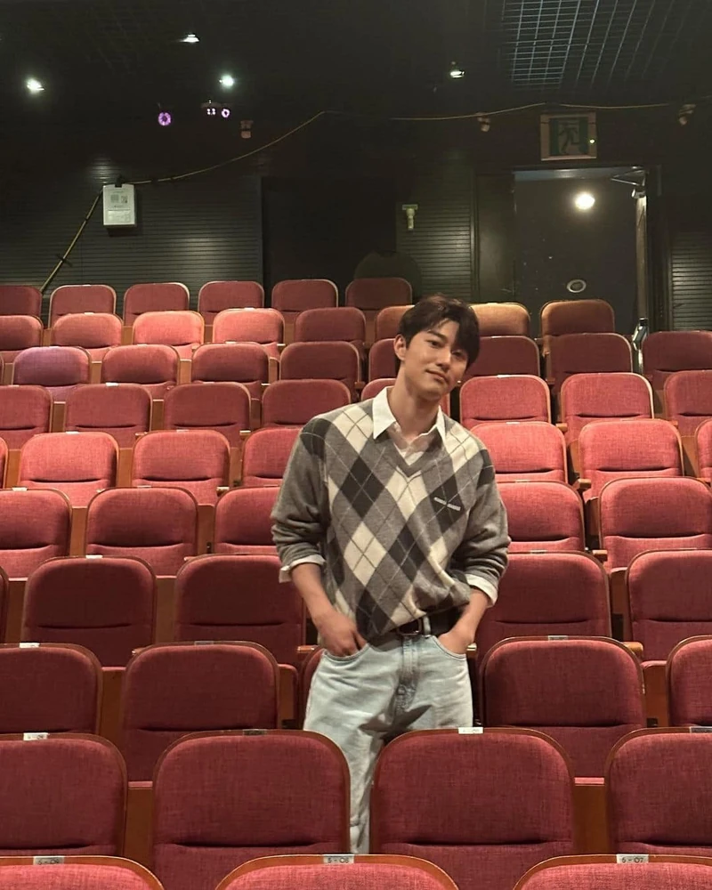 형님들의 미우미우 소화력👔 이미지7