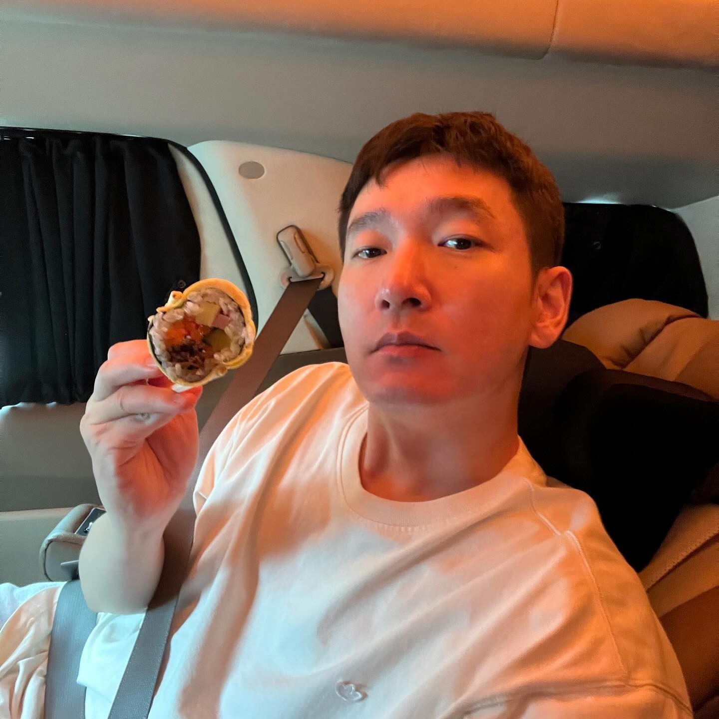 미니멀한 캐주얼룩👔🕴️@조승우⁠ 이미지9