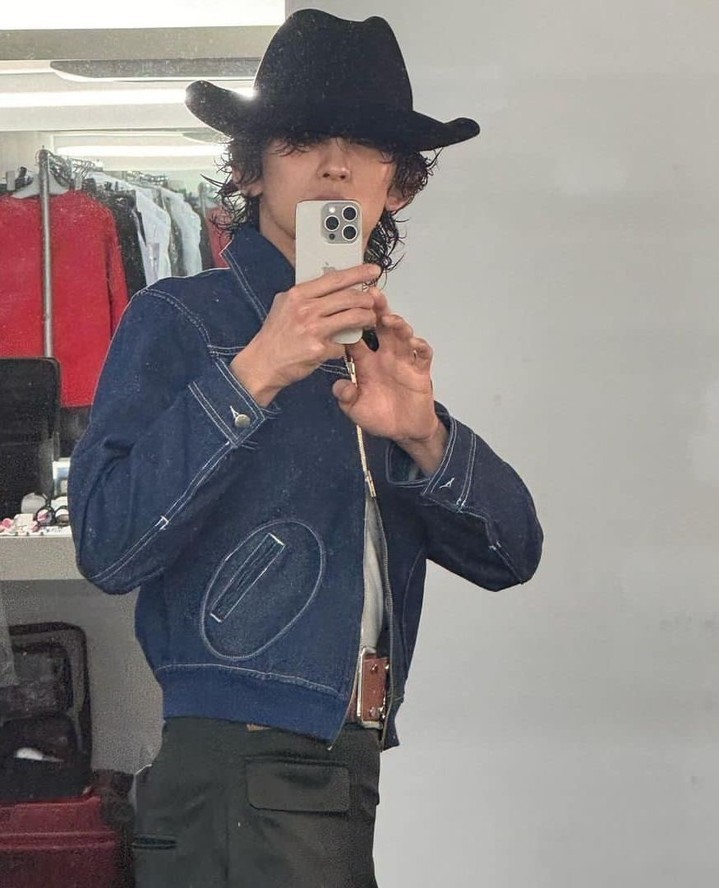 웨스턴 간지는 페도라🤠🐎 이미지