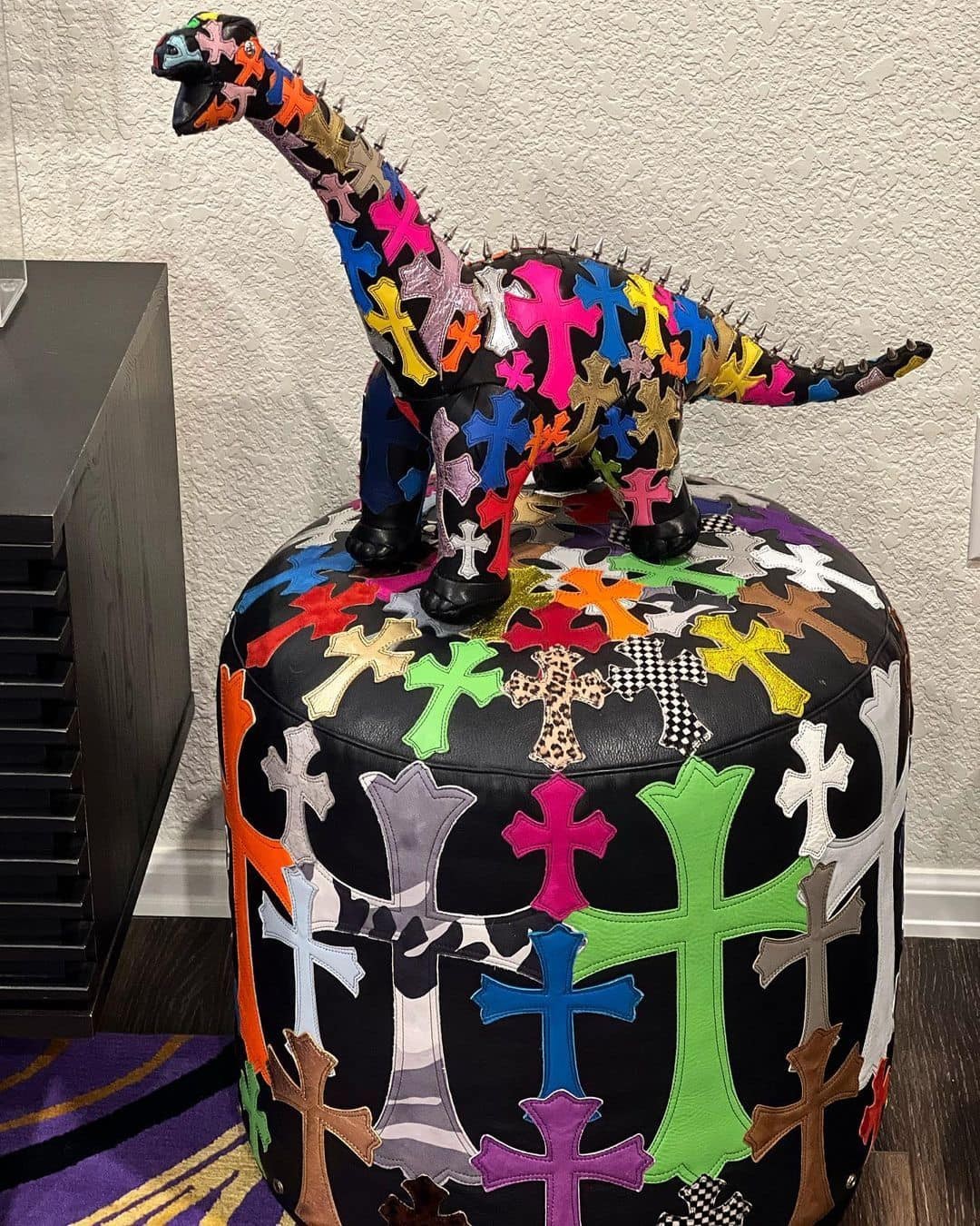 포스 넘치는 크롬하츠 공룡🦕 이미지2