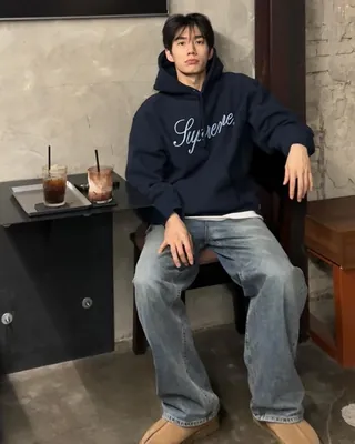 3월 필살기 후드에 데님👖⁠ 이미지