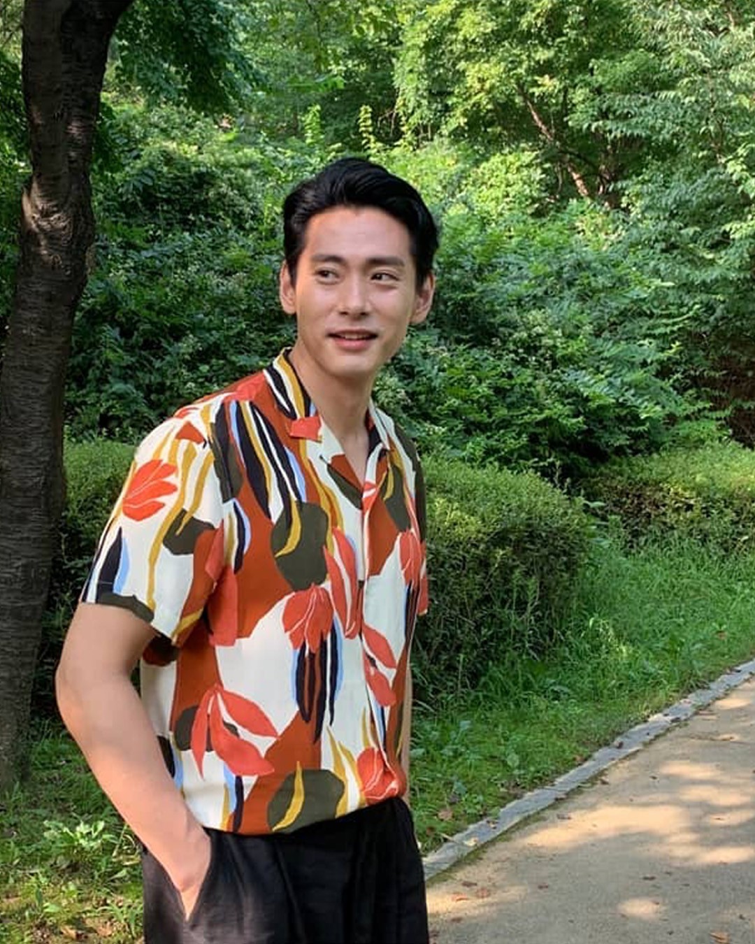 이 형이 어떻게 42살🔥@유태오📸⁠ 이미지10