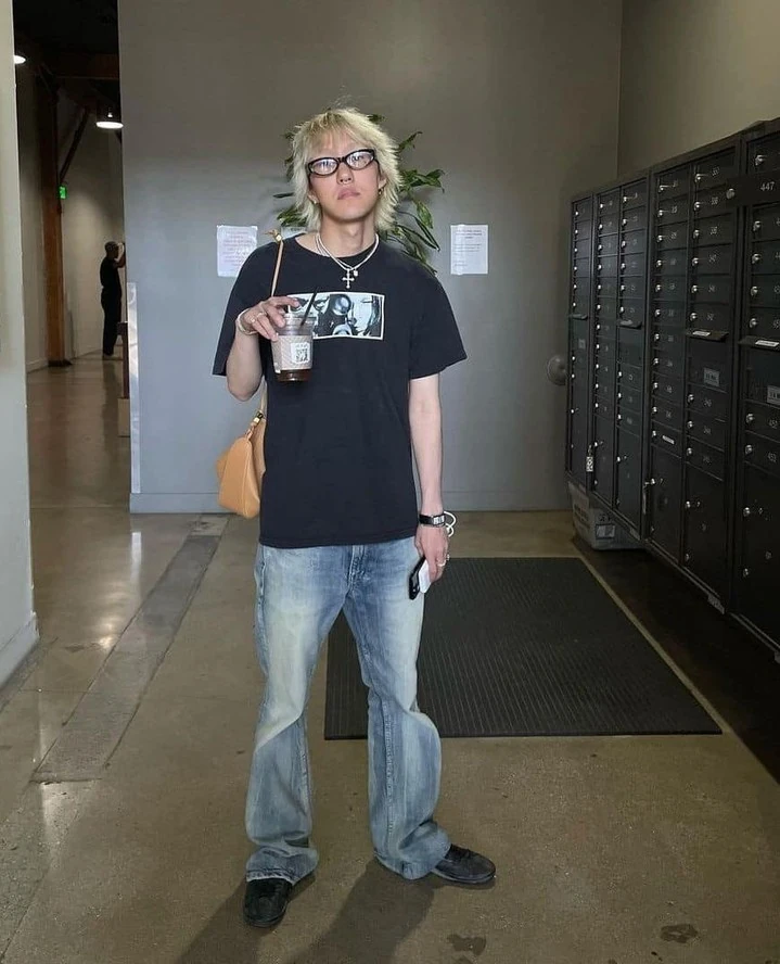 빈티지한 반팔은 자이언티처럼🎻⁠ 이미지1