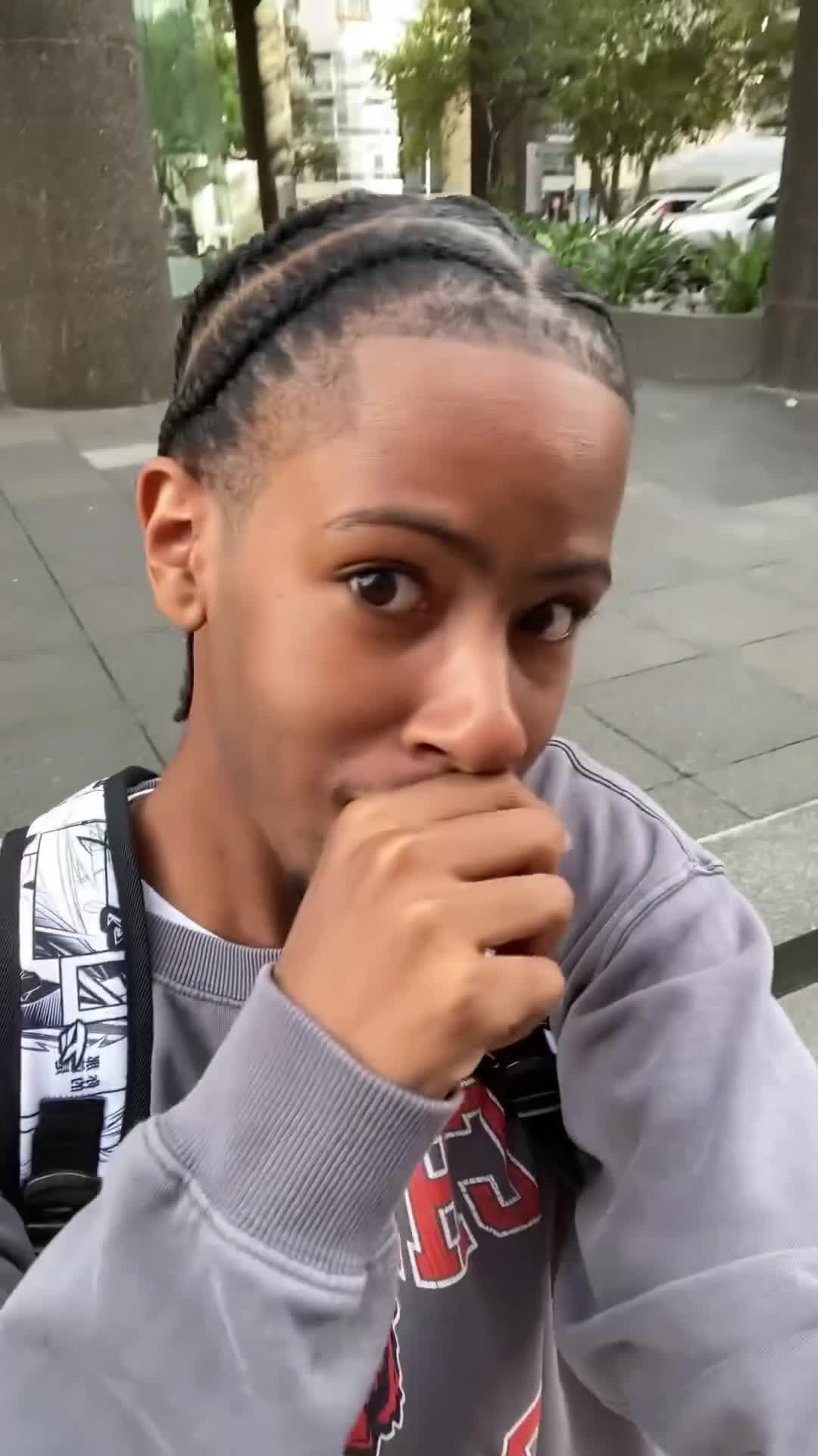 깔롱진 헤어 티안나게 자랑하는 법⚔️🎧 이미지