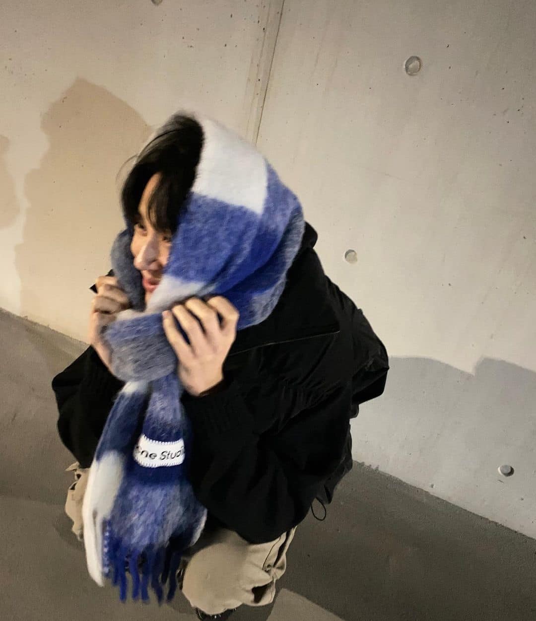 지금은 아크네목도리 막차🧣⁠ 이미지2