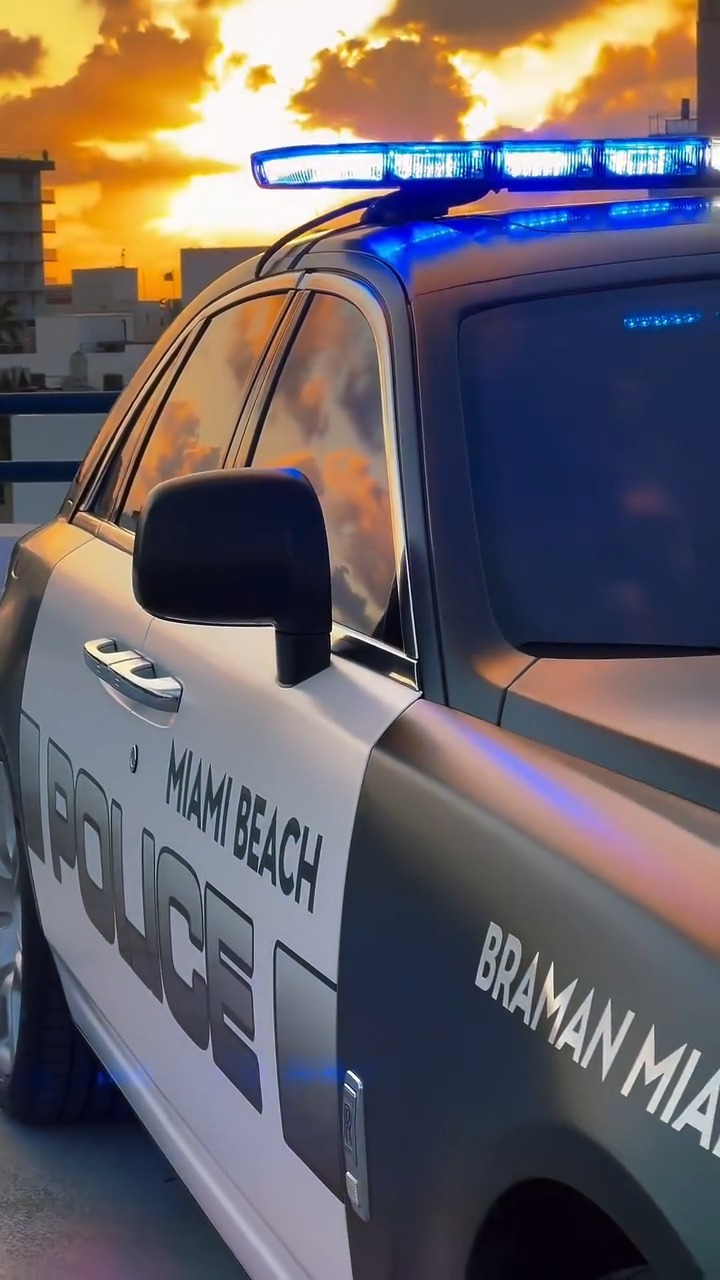 GTA급 롤스로이스 경찰차🚓🌺 이미지