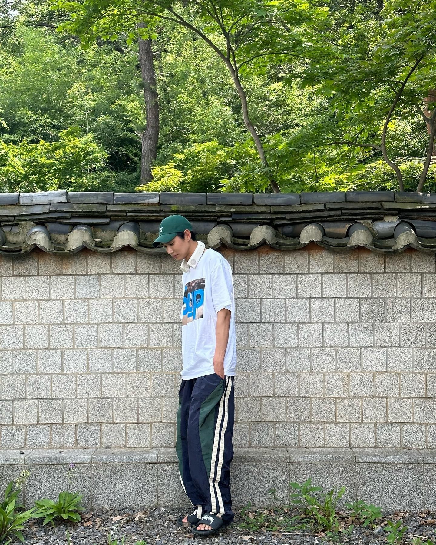스트릿한 반팔티 미리 준비👕🔥@박성훈⁠ 이미지6