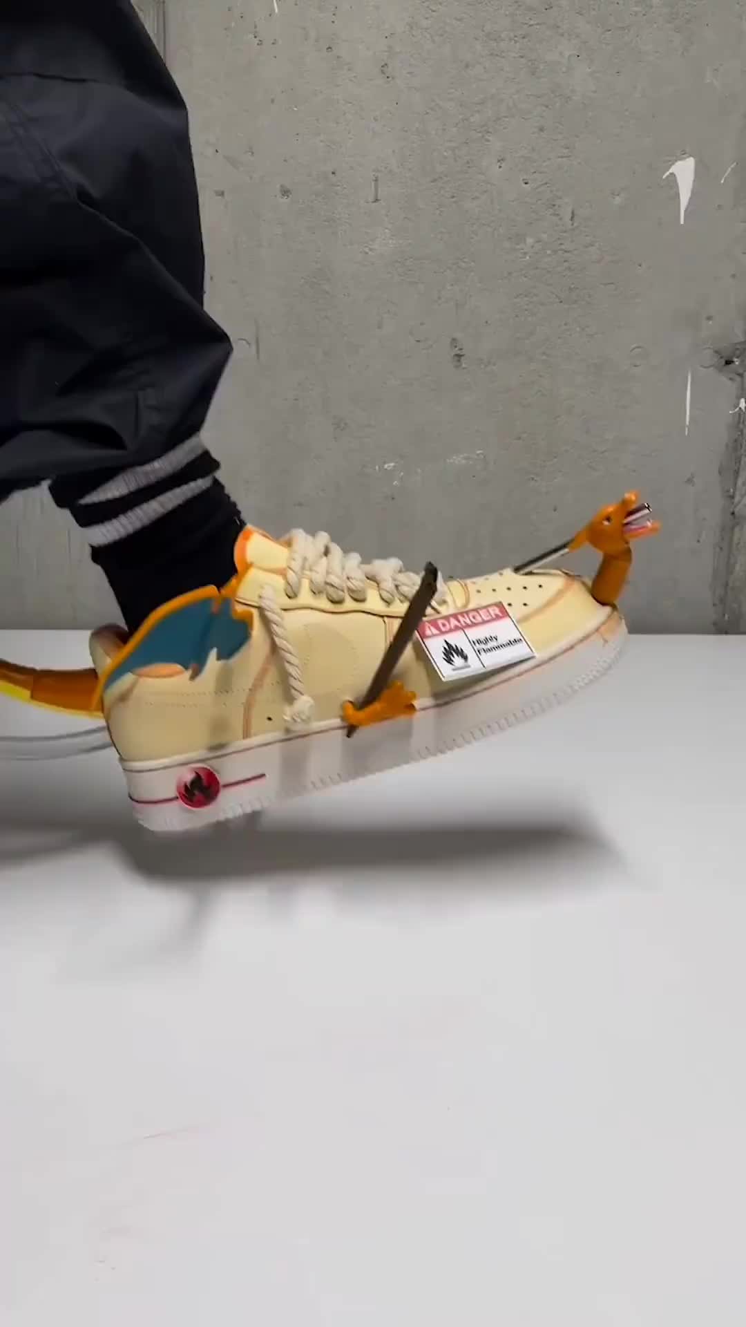 상성은 못이기지🔥💦@포켓몬 신발⁠ 이미지