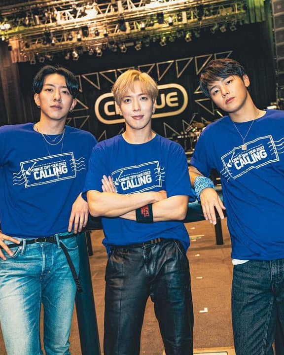 운동자극하는 씨엔블루 형님덜🎸🥁 이미지9