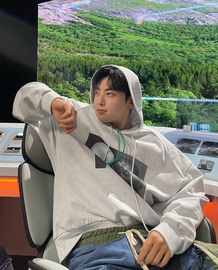 후드는 쓰라고 있는거니까 써👻⁠ 이미지