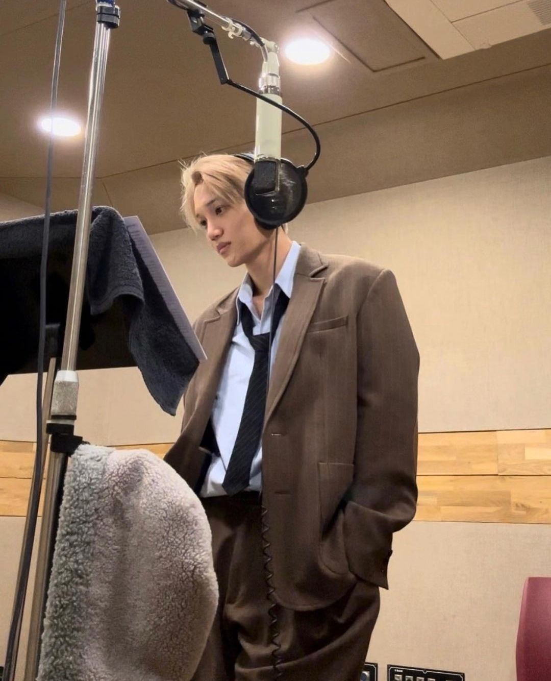 넥타이로 오늘 힘주기👨‍💼⁠ 이미지6
