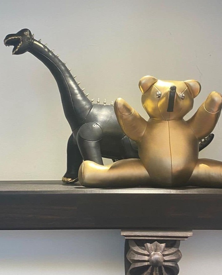 포스 넘치는 크롬하츠 공룡🦕⁠ 이미지