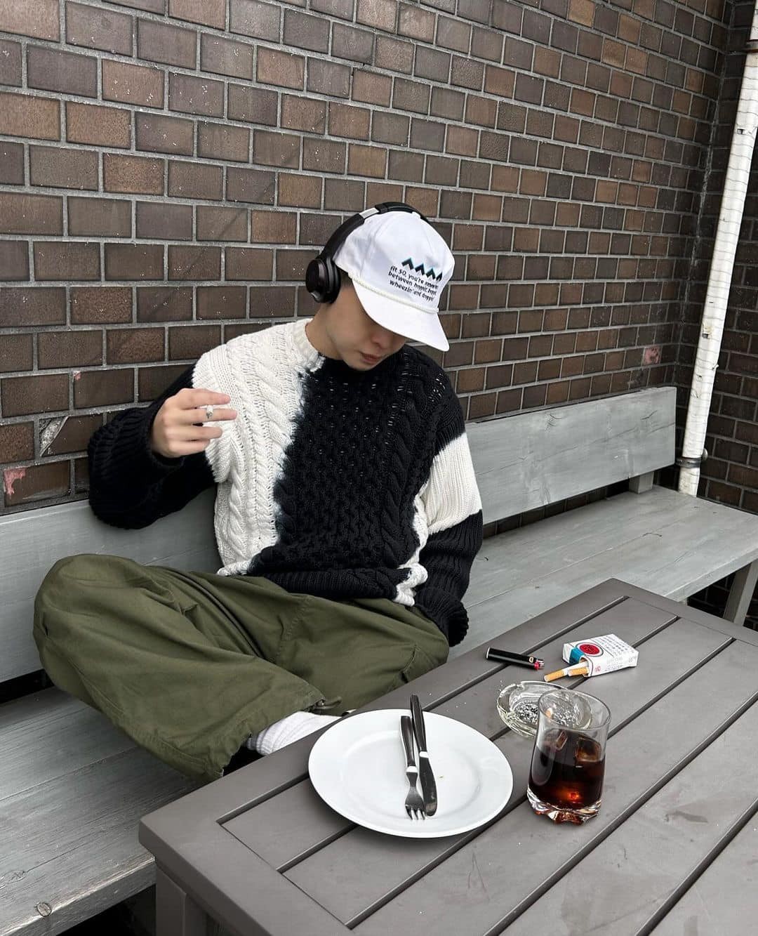 올리브팬츠는 넉넉한 핏이지🐸⁠ 이미지6