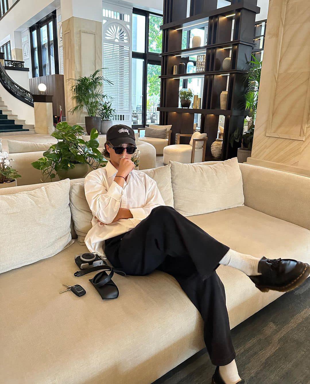 화이트셔츠는 지금이 제철👔 이미지