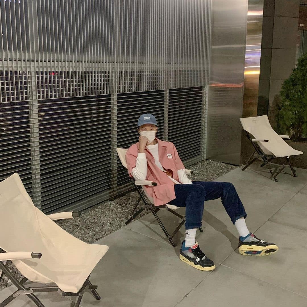 긴팔 레이어드로 반팔 미리 입기🦇⁠ 이미지