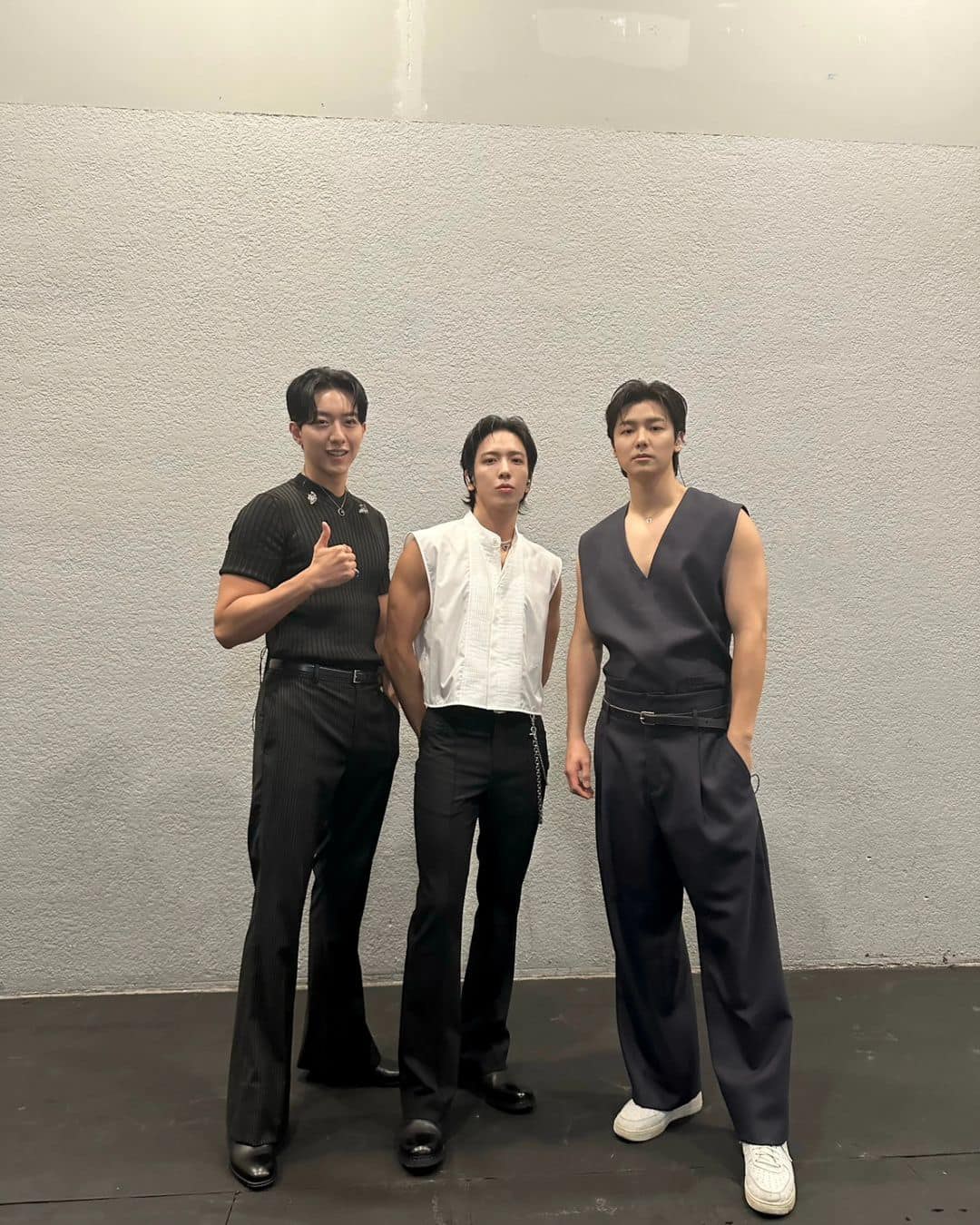 운동자극하는 씨엔블루 형님덜🎸🥁 이미지6