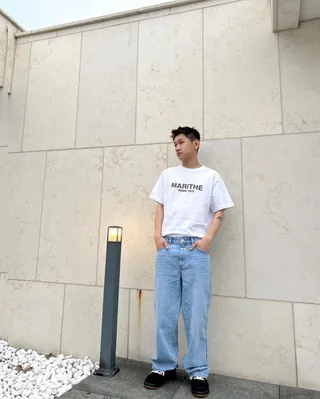 날 더워졌으니 머리 올려😎 이미지