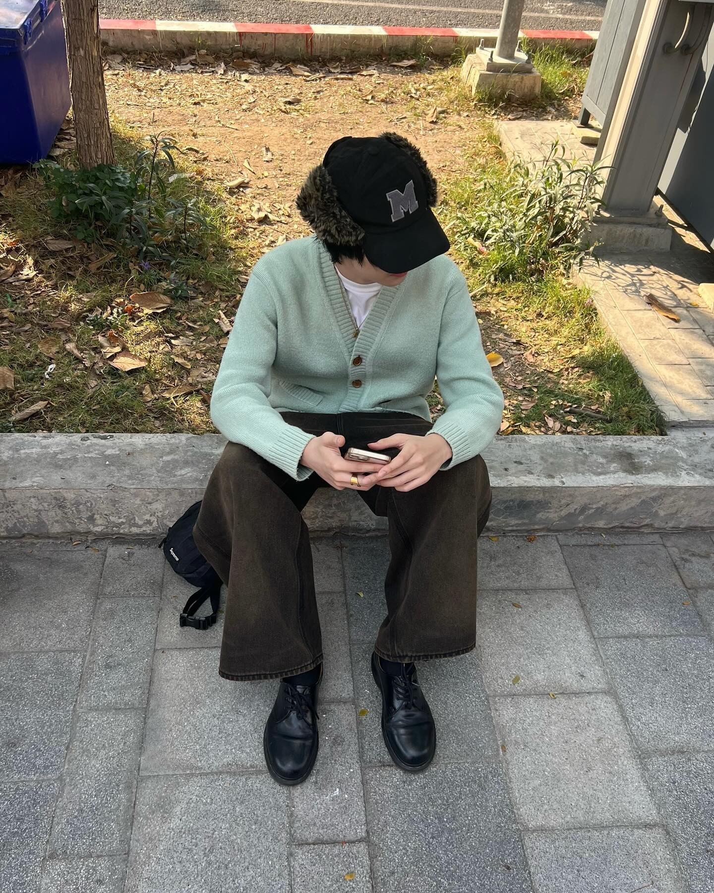 흰티에 가디건 시즌이 왔다🍈 이미지4