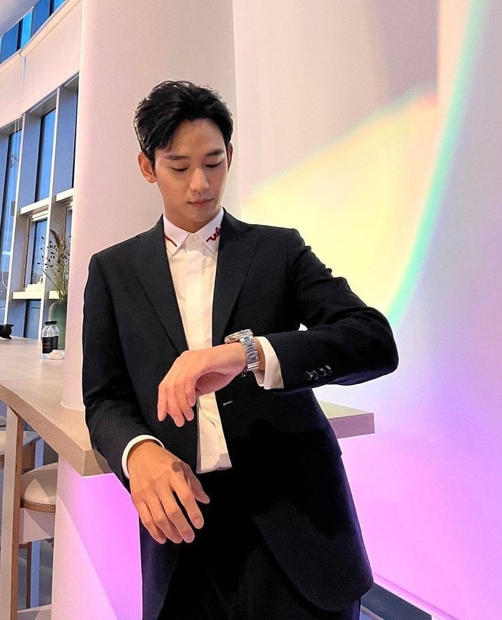 남자라면 손목에 시계 하나쯤⌚️✨⁠ 이미지